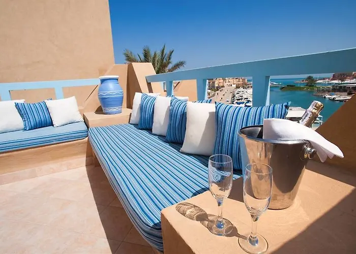 Inn Captain's 3*
