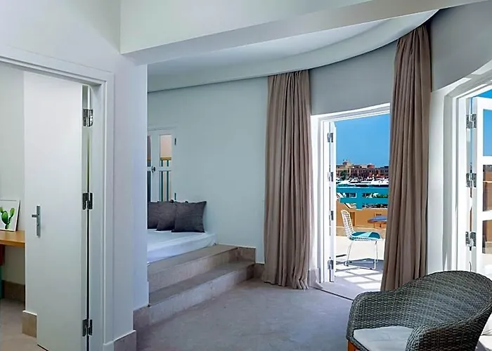 Captain's Hurghada